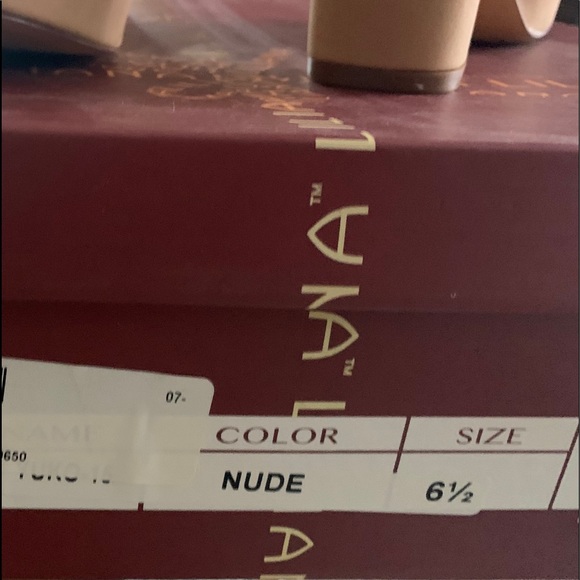 Ladies booties - Picture 3 of 6